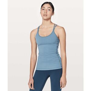 231- EUC Size 4 Lululemon Free To Be Tank *Nulu